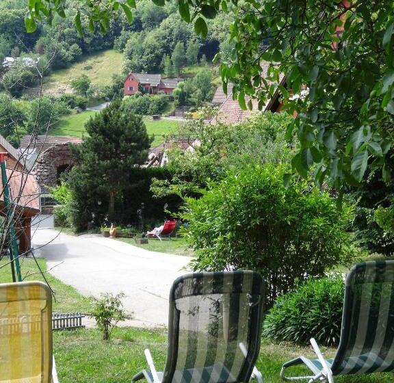 مبيت وإفطار Domaine Bleesz