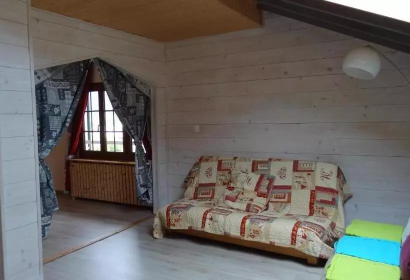 Aamiaismajoitus (B&B) La Marmotte De La Tour