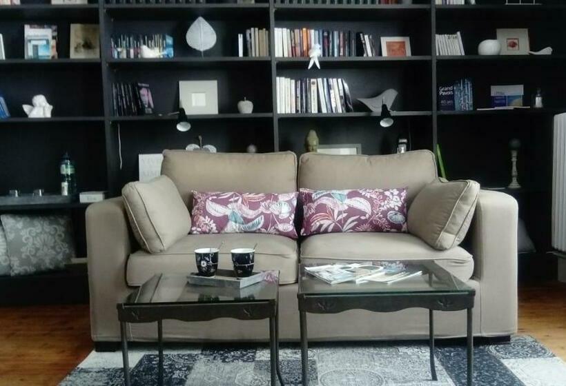 مبيت وإفطار Le Clos Des Treilles