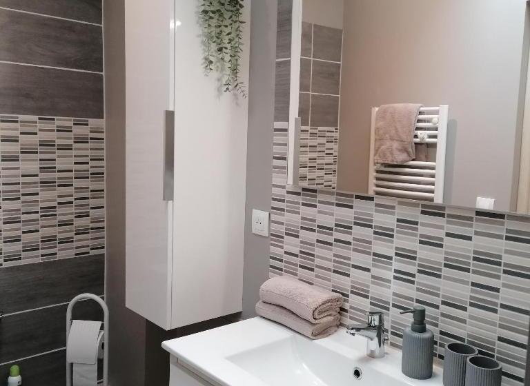 مبيت وإفطار Le Clos Des Treilles