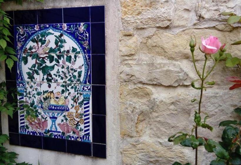 مبيت وإفطار Le Clos Des Treilles