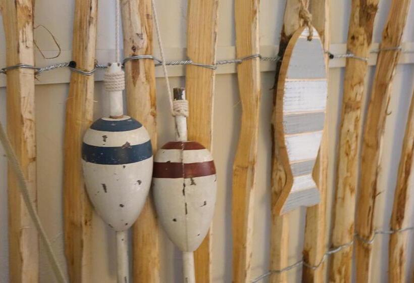 مبيت وإفطار Le Clos Des Treilles