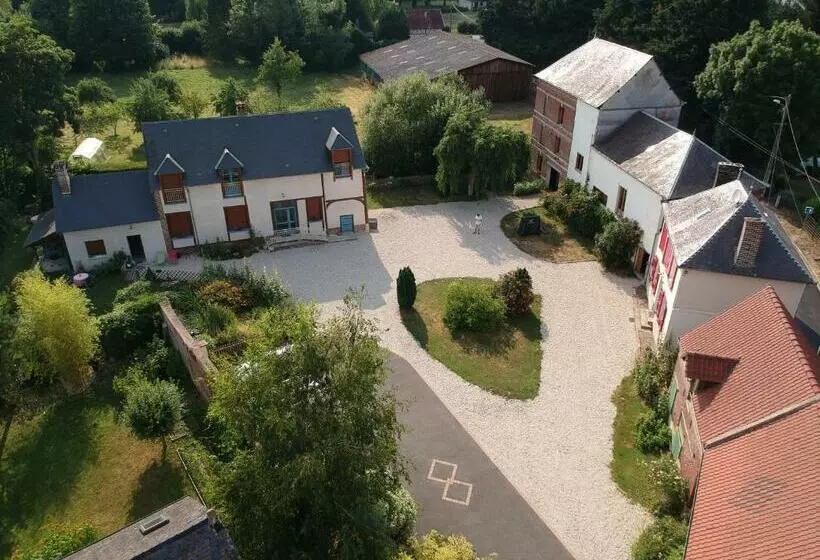 Aamiaismajoitus (B&B) Le Moulin Aux Moines