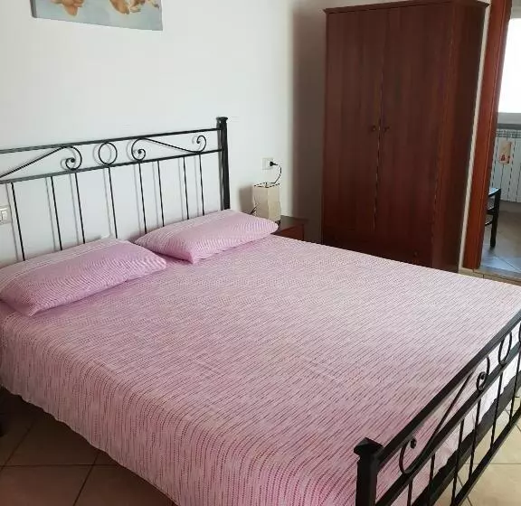 تختخواب و صبحانه Le Tre Torri
