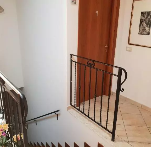 تختخواب و صبحانه Le Tre Torri