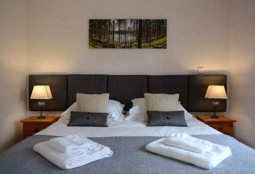 مبيت وإفطار The Red Lion, Barn Accommodation