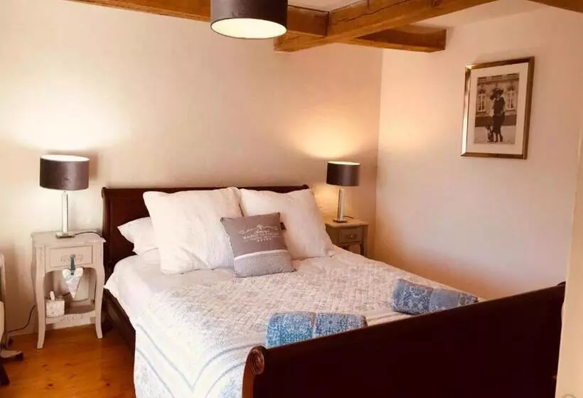 ベッドアンドブレックファースト Trevejean Chambre D Hotes De Charme