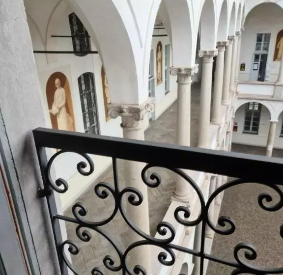 Aamiaismajoitus (B&B) Villa Terzaghi