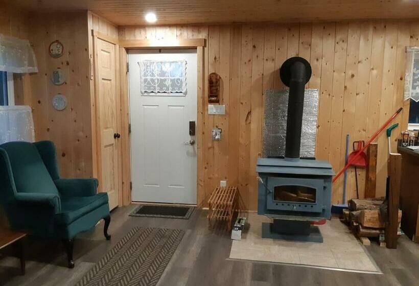 Big Axe Bed & Breakfast