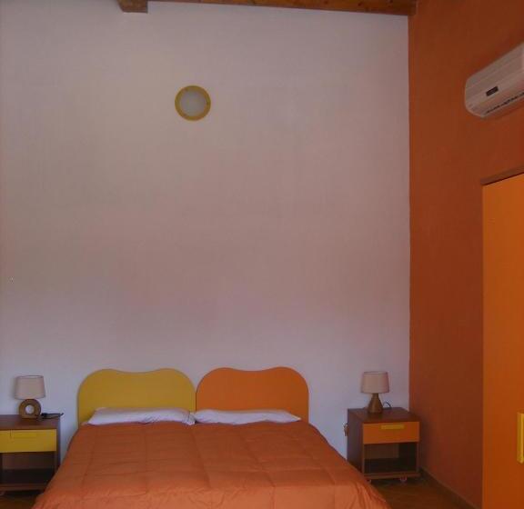 בית מלון כפרי Agriturismo Usurtala