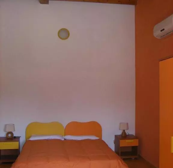 ホテル Agriturismo Usurtala
