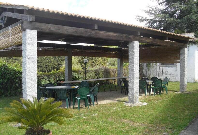 בית מלון כפרי Agriturismo Usurtala