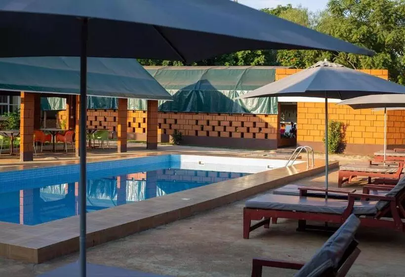 Hotelli Kilimanjaro Snow Peak