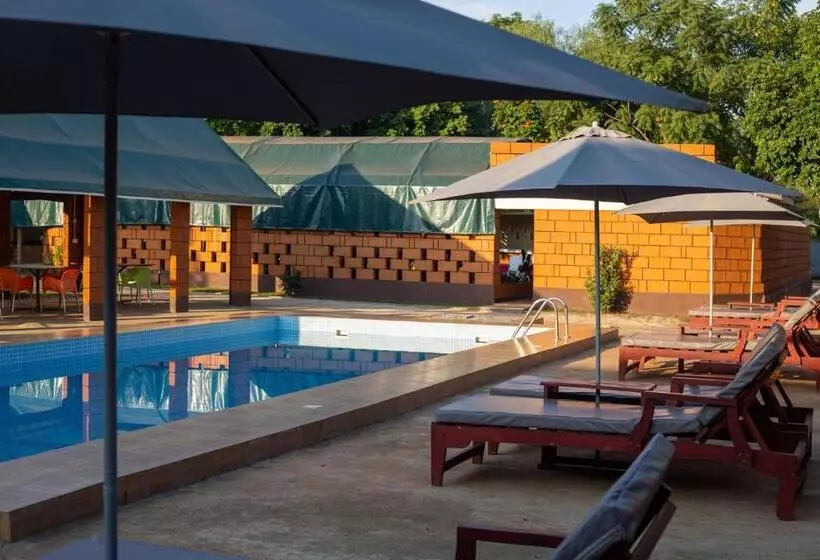 Hotelli Kilimanjaro Snow Peak