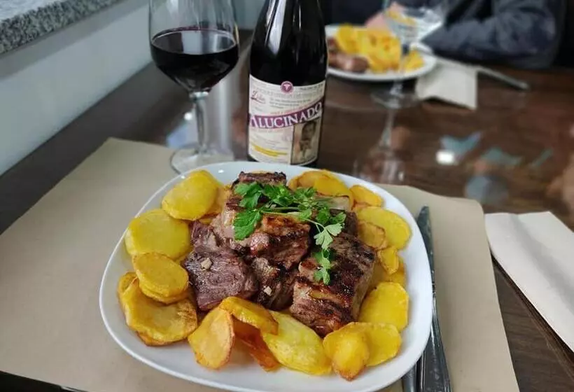 Hotelli Olhar Sobre O Alva   Turismo Rural E Sabores