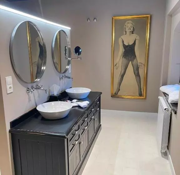 Hotelli Palacio De Luko