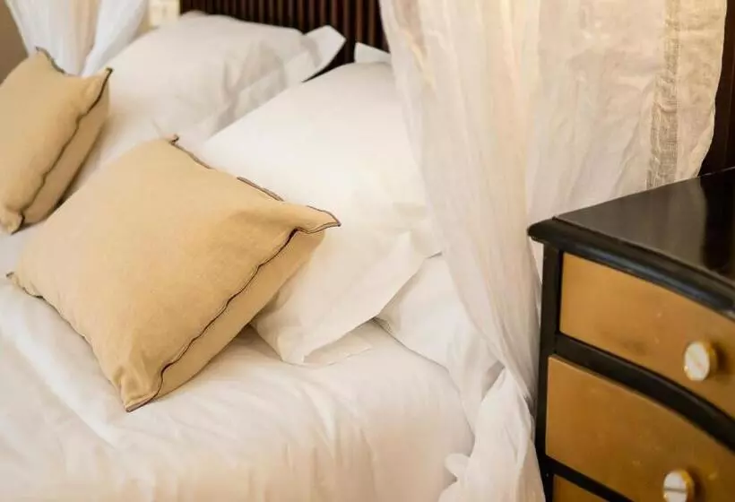 Hotelli Palacio De Luko