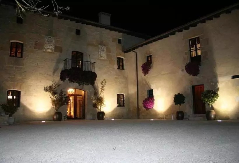 Hotelli Palacio De Luko