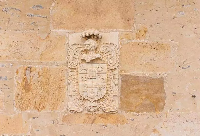 Hotelli Palacio De Luko