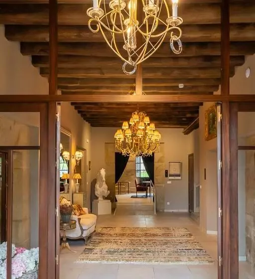 Hotelli Palacio De Luko