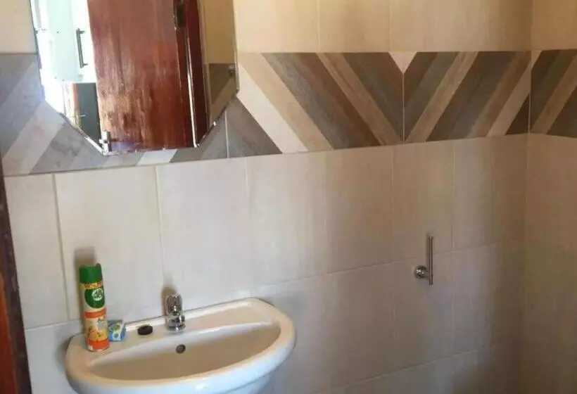 Kubo Bed And Breakfast