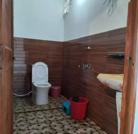 Moon Hotel Tungnath