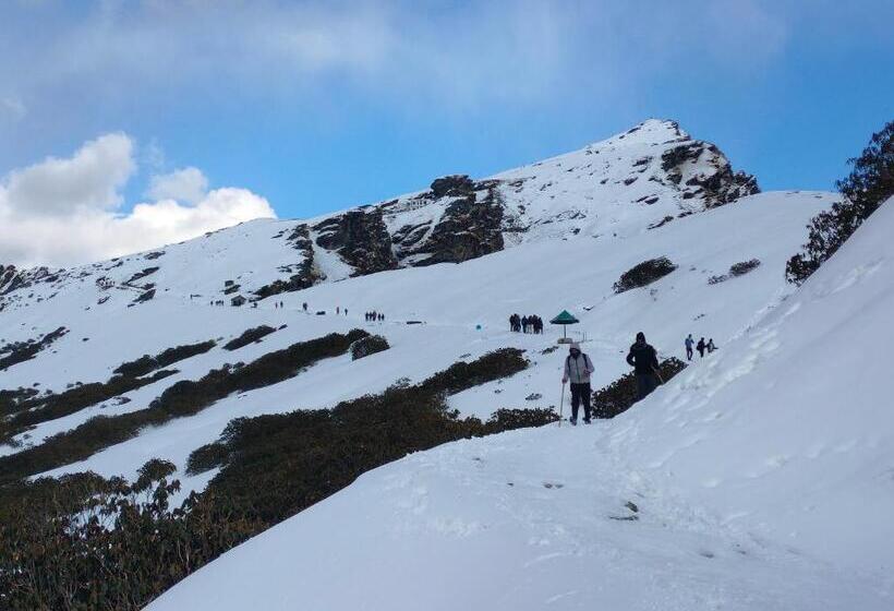 Moon Hotel Tungnath