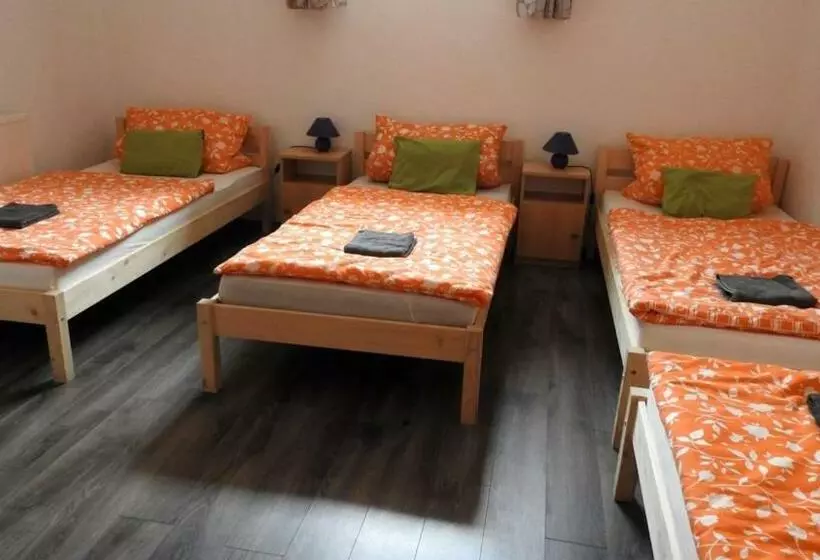 Majatalo Barackos Vendégház Bár