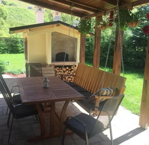 Majatalo Casa De Vacanta Saru Dornei