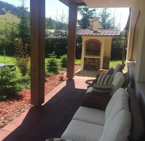 Majatalo Casa De Vacanta Saru Dornei