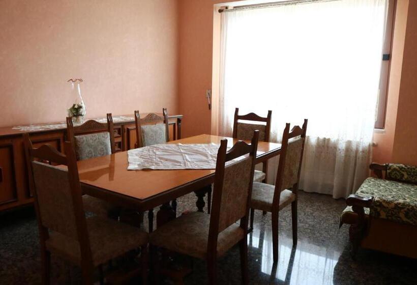 ペンション Casa Leonardo