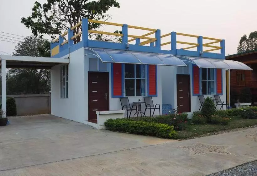 Majatalo Chomduen Phu Kao Resort