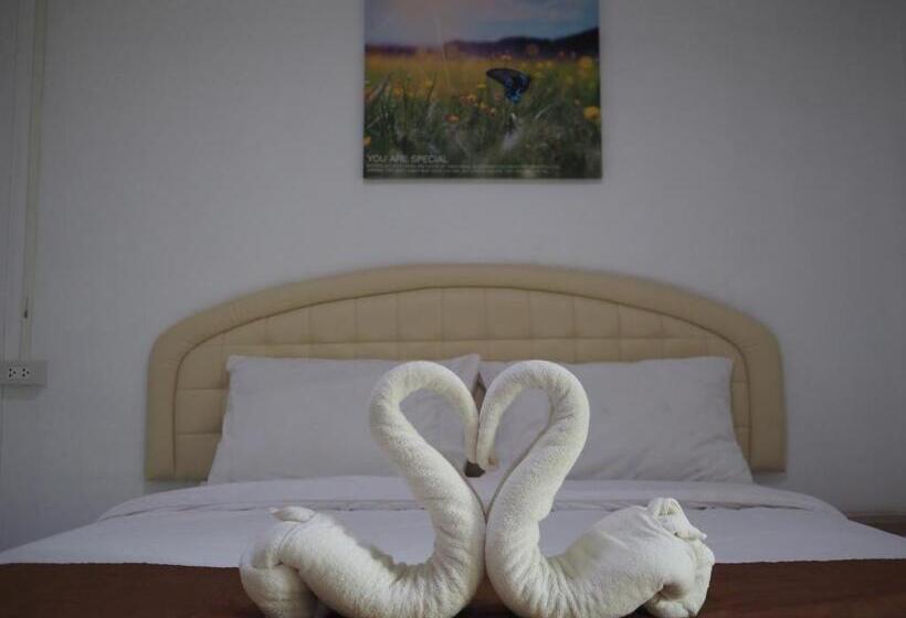 펜션 Chomduen Phu Kao Resort