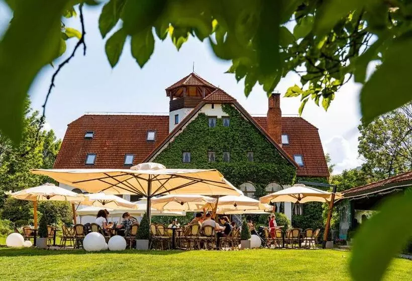 ペンション Conacul Secuiesc Székelykő Kúria