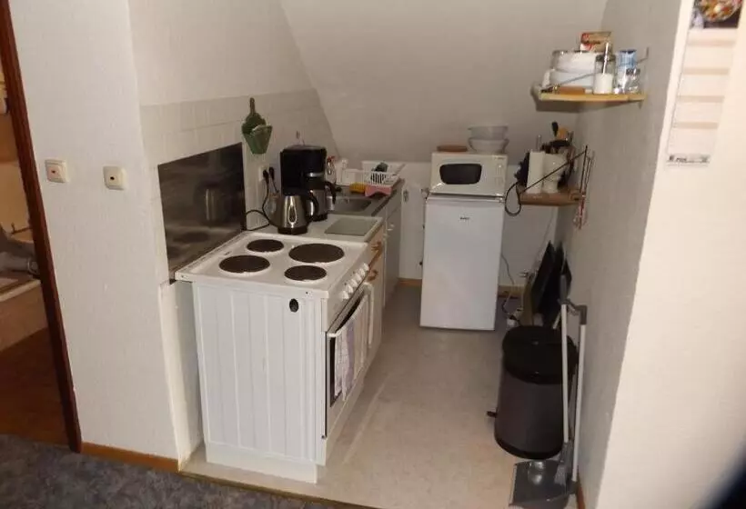 ペンション Gästehaus Hahnenkrug