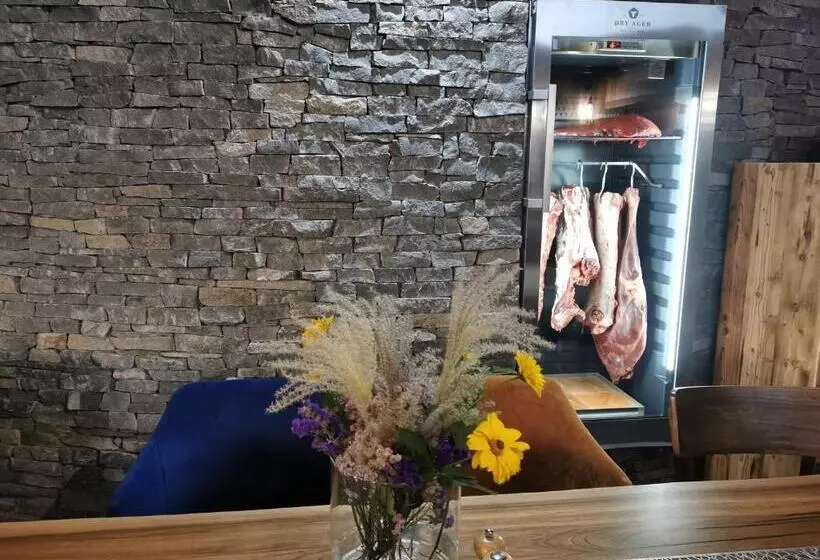 Majatalo Koliba Na Vršku