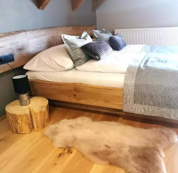 Majatalo Koliba Na Vršku