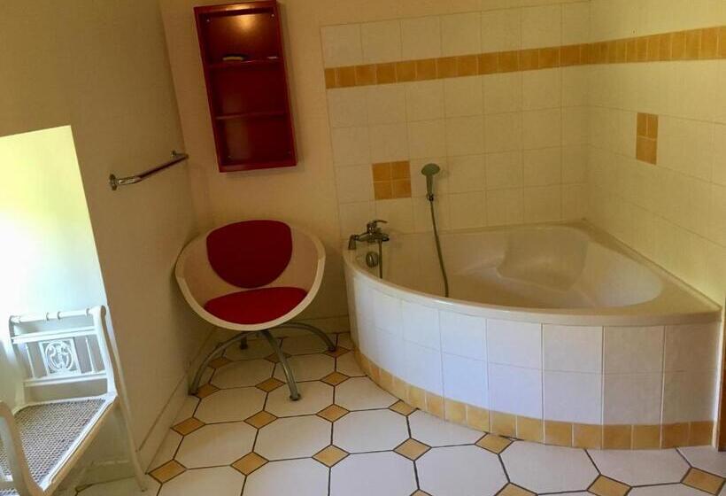 膳宿费 L Estivante