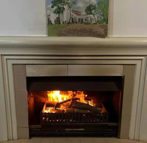 Majatalo The Sunbird Guesthouse