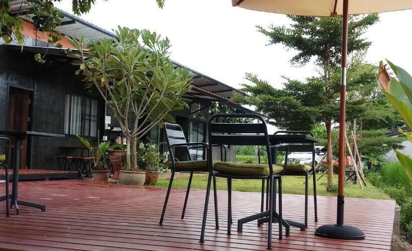 Lomakeskus Chill House Mae Sariang