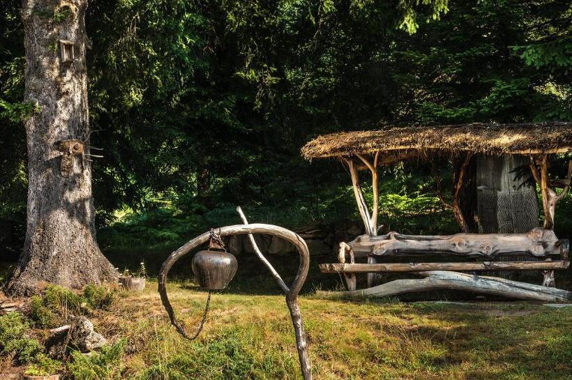 Studio By Mountain Lakes