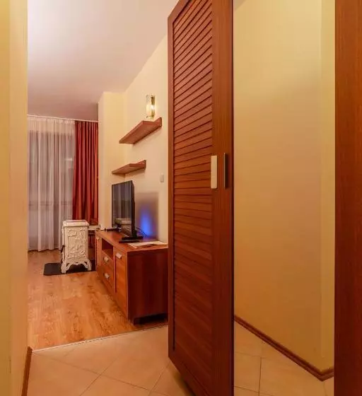 Studio By Mountain Lakes