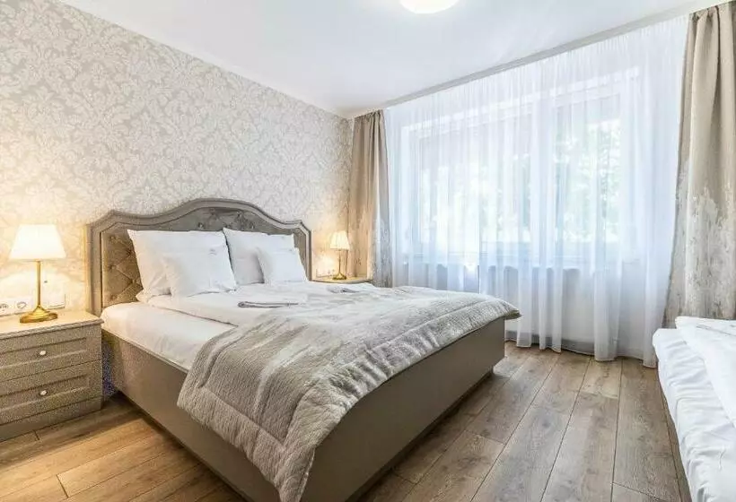 Aamiaismajoitus (B&B) Angolkert Panzió