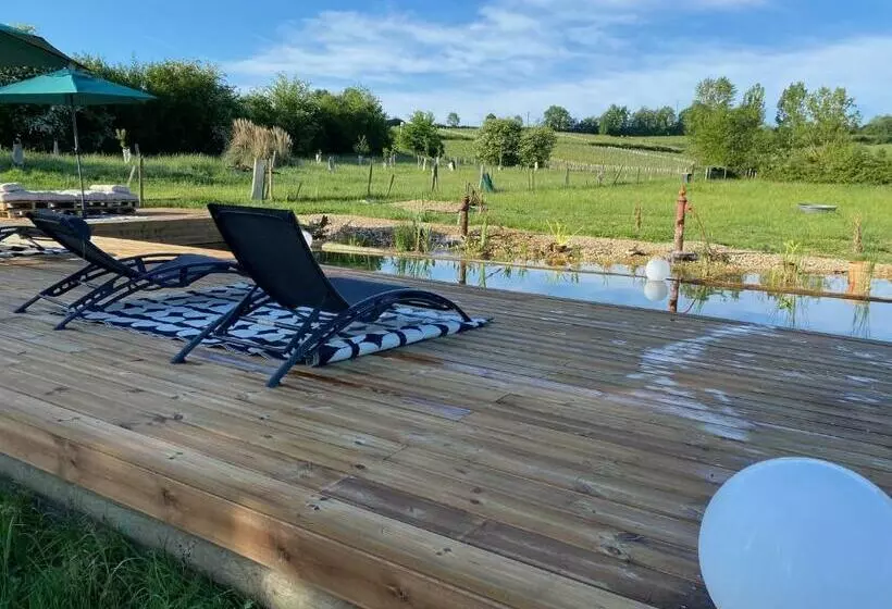 Aamiaismajoitus (B&B) Suite Campagnarde Près Bordeaux, Vue Sur Les Vignes Au Château Camponac