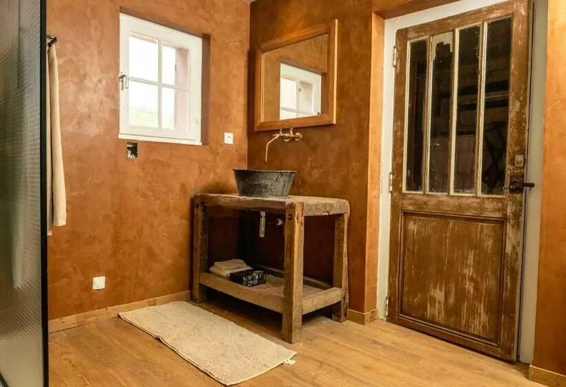 Aamiaismajoitus (B&B) Suite Campagnarde Près Bordeaux, Vue Sur Les Vignes Au Château Camponac