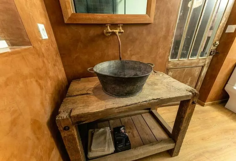 Aamiaismajoitus (B&B) Suite Campagnarde Près Bordeaux, Vue Sur Les Vignes Au Château Camponac