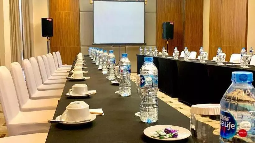 Grand Papua Hotel Sentani