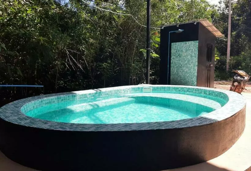 Hotelli Cornerstone Nesat In Nesat Village