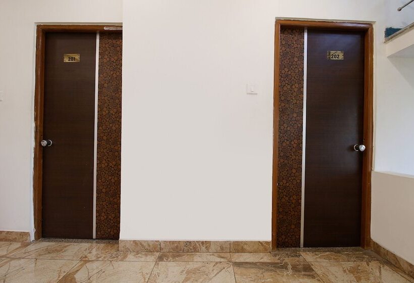 酒店 Fabexpress Yuvan