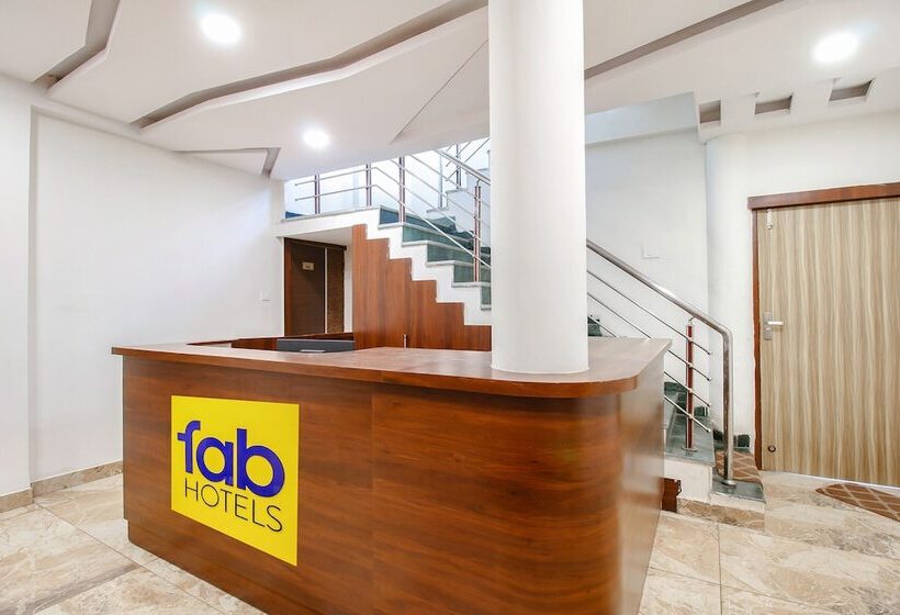 酒店 Fabexpress Yuvan